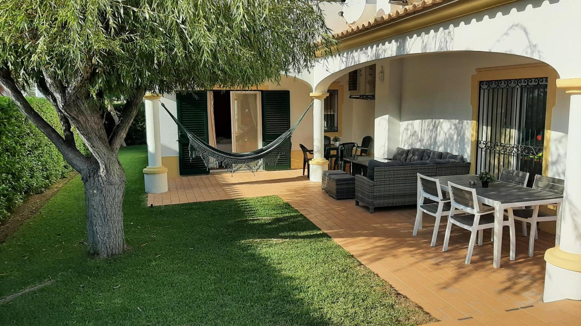 Villa White Sands - Private Oasis, Heated Pool, Beaches & Strip Nearby Albufeira Exterior foto